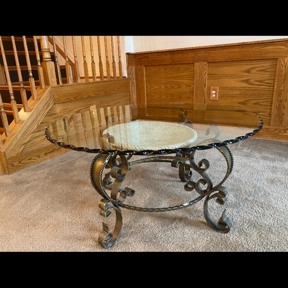Dining table set